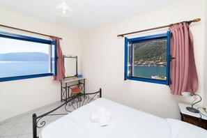 2 多间卧室、客房内保险箱、旅行婴儿床、免费 WiFi