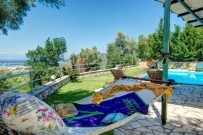 Villa (Galini) | Terras