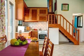 Villa (Iremia) | Private kitchen