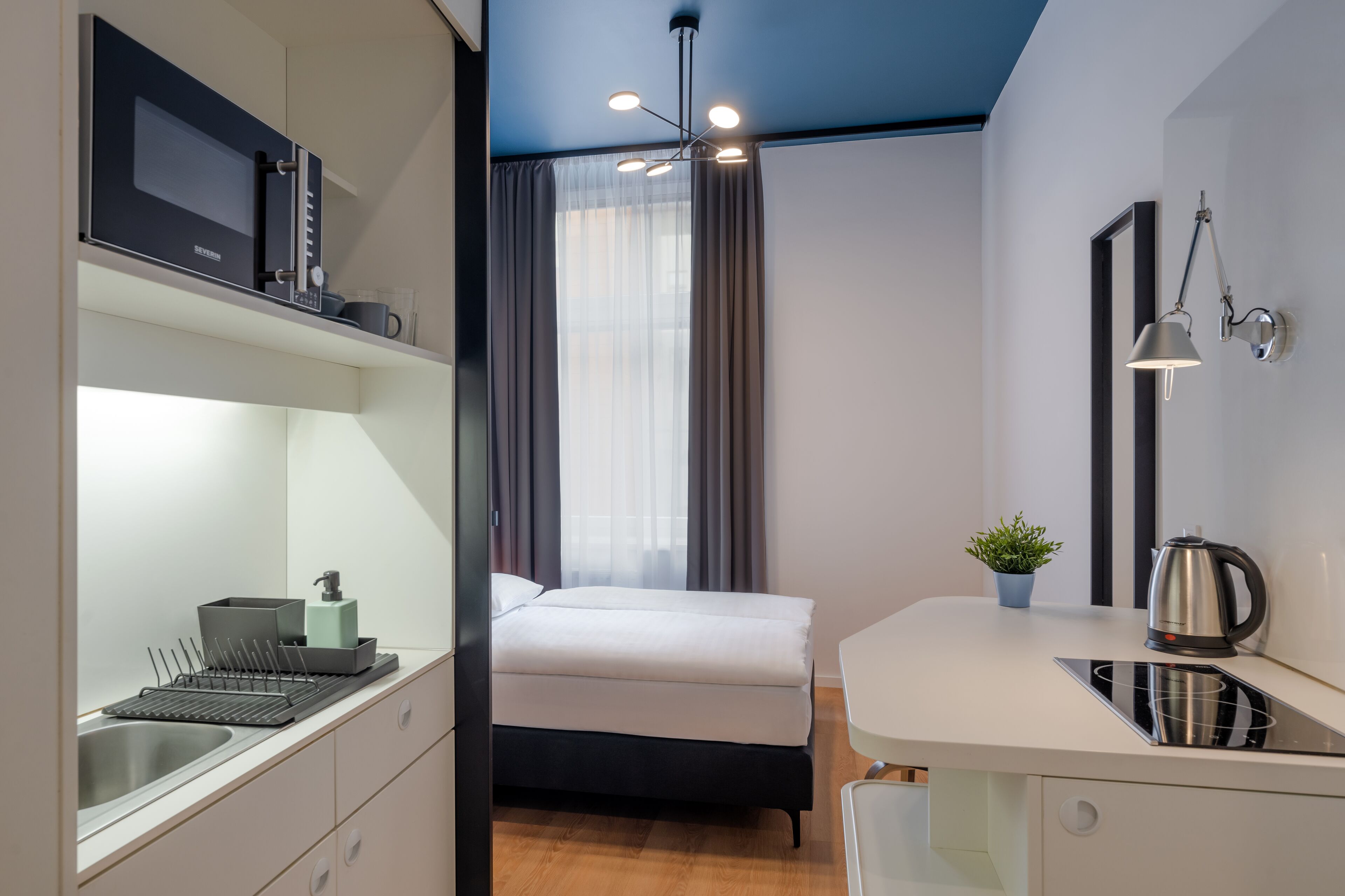 superior double room | 1 bedroom, in-room safe, blackout curtains, soundproofing