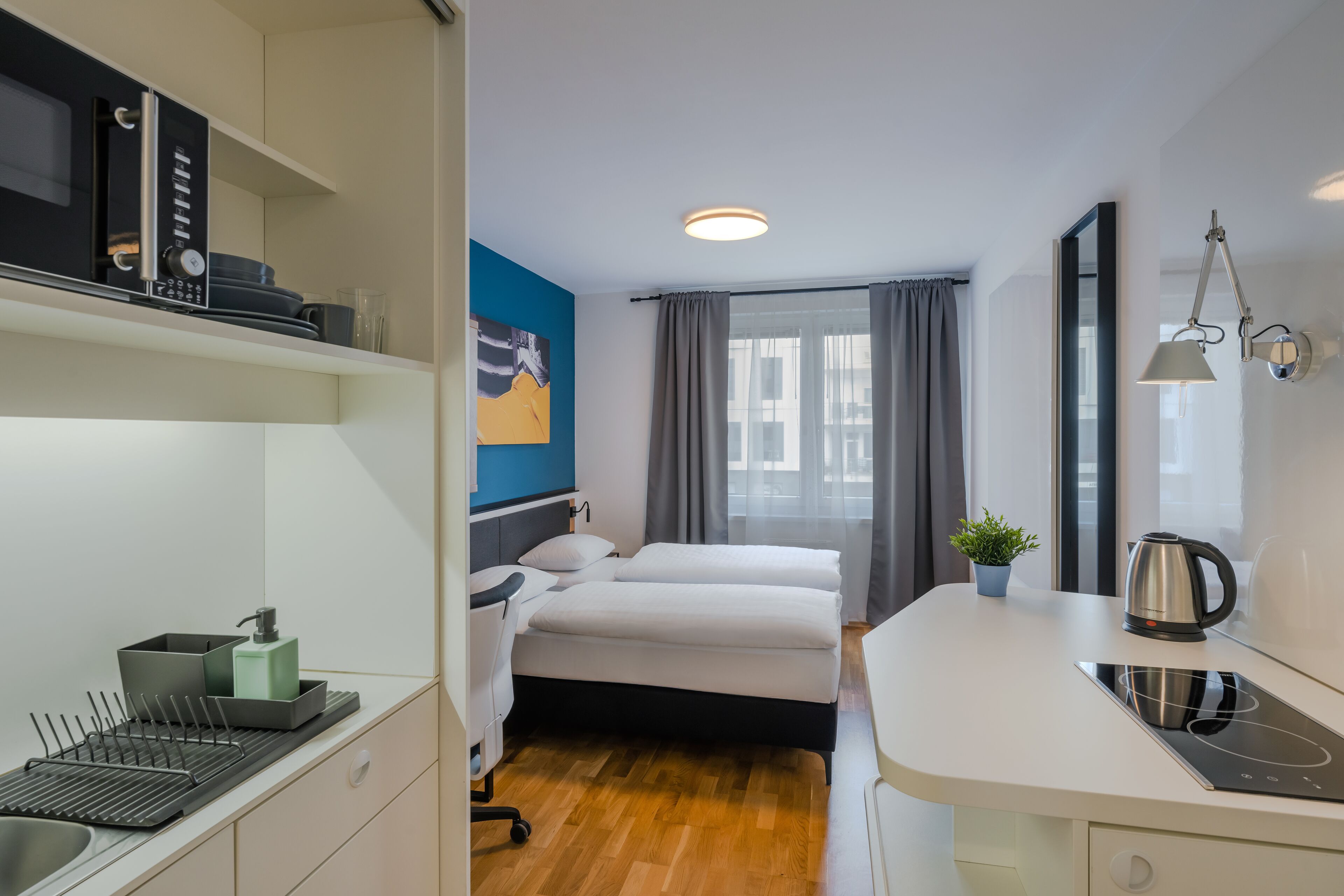 superior double room | 1 bedroom, in-room safe, blackout curtains, soundproofing