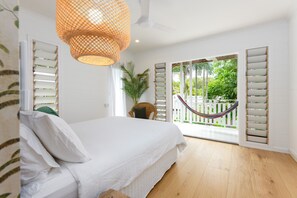 3 bedrooms, iron/ironing board, travel cot, free WiFi