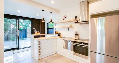 Beach and Vineyard Escape - Haumoana Beach Home