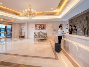 Lobby - Vienna Hotel (Shenzhen)