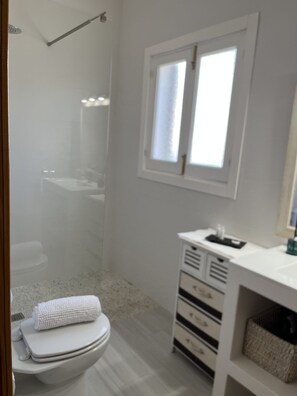 Towels, soap, toilet paper