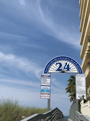 Exterior - Gulf Lagoon Waterfront condo with pool and boat dock-sleeps 8 (Panama City Beach)