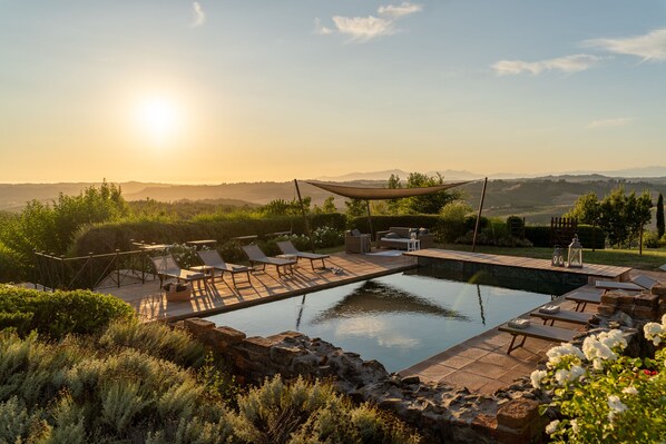 Outdoor pool - Villa Fonte Rinaldi (6 + 4) (Toscana)