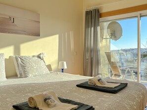 1 bedroom, iron/ironing board, Internet, bed sheets