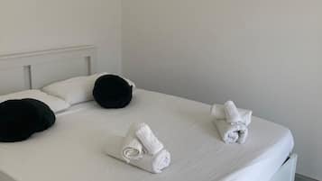 1 quarto, Wi-Fi de cortesia, roupa de cama