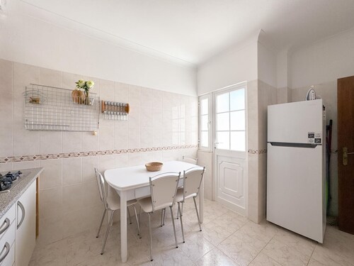 Retreat with Terrace and View in Espiche