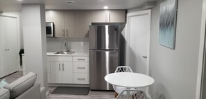 Interior - Luxurious 2 bedroom basement suit. (Winnipeg)