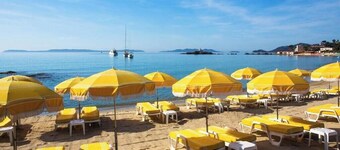 T3 duplex, 18m2 terrace with sea view, close to the beach