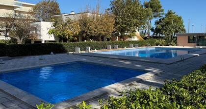 M126 - Marcelli, three-room apartment facing the sea in a residence with swimmin