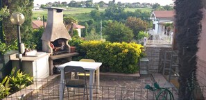 Outdoor dining - N092 - Numana, new two-room tavern (Numana)