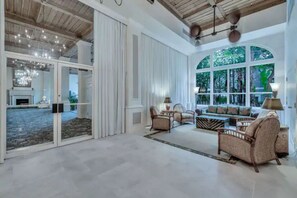 Interior - Palm Beach Paradise • Walk to Beach • Pool •  WiFi • 86" 4K UHD TV (Palm Beach)