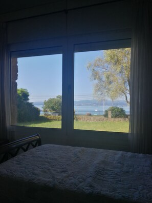 5 chambres, fer et planche à repasser, Wi-Fi gratuit, draps fournis