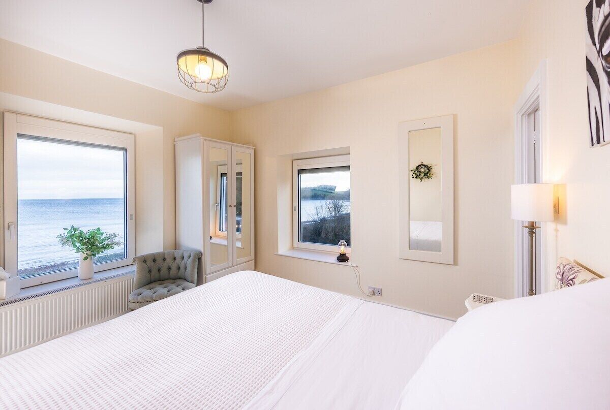 Luxury Double or Twin Room, Ensuite, Sea View (Double or Twin Sea View)