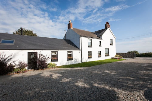 Manse On The Beach