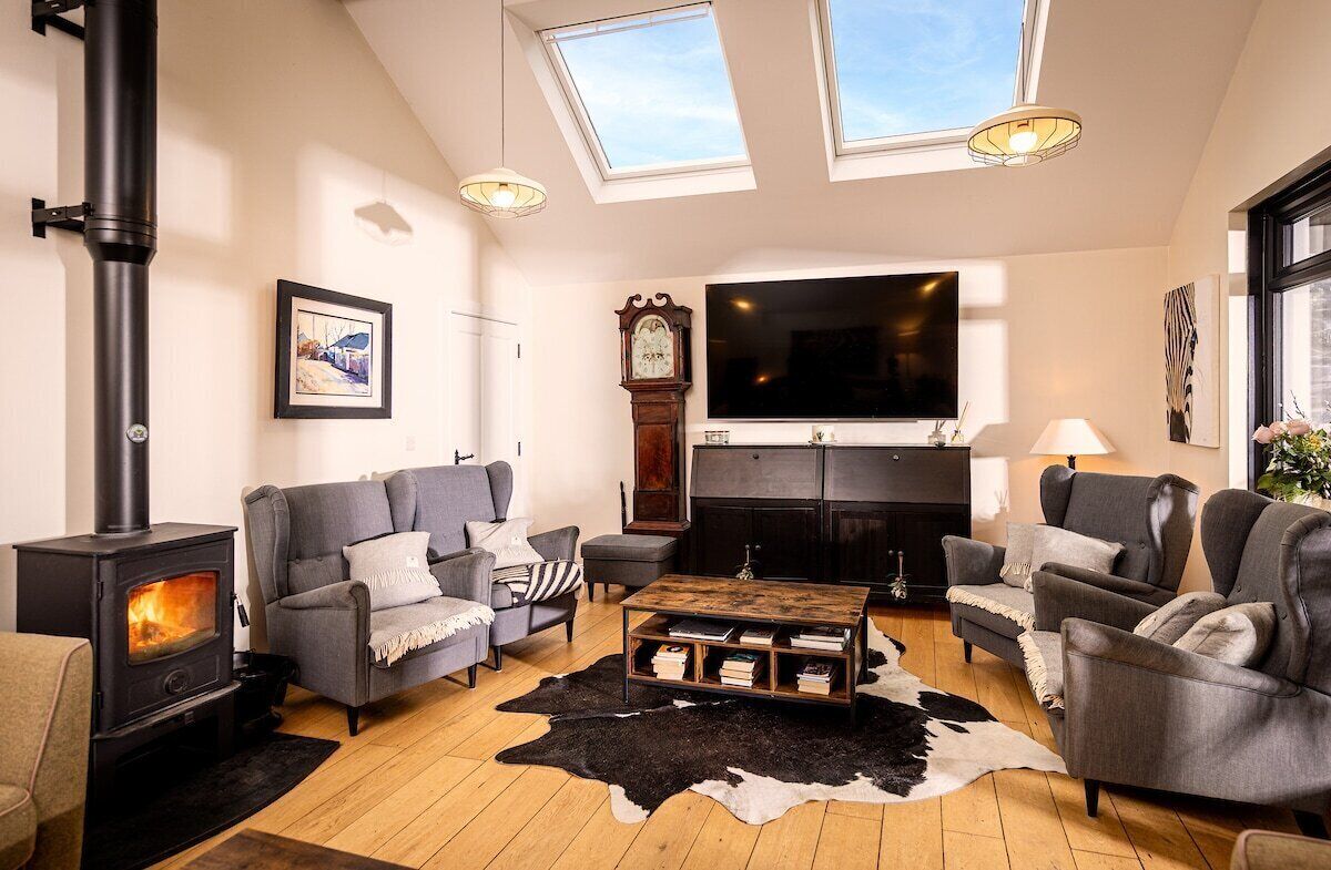 Luxury Double Room, Ensuite, Sea View | Lounge