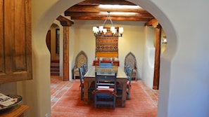 Dining - Casa de la Valle Luna Luxurious and Amazing Patio with Hot Tub and Fireplaces (Arroyo Seco)