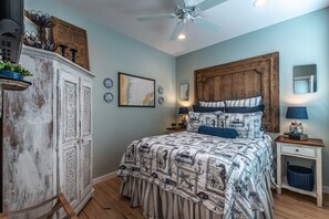 4 soverom, strykejern/-brett, reiseseng for barn og wi-fi (inkludert)