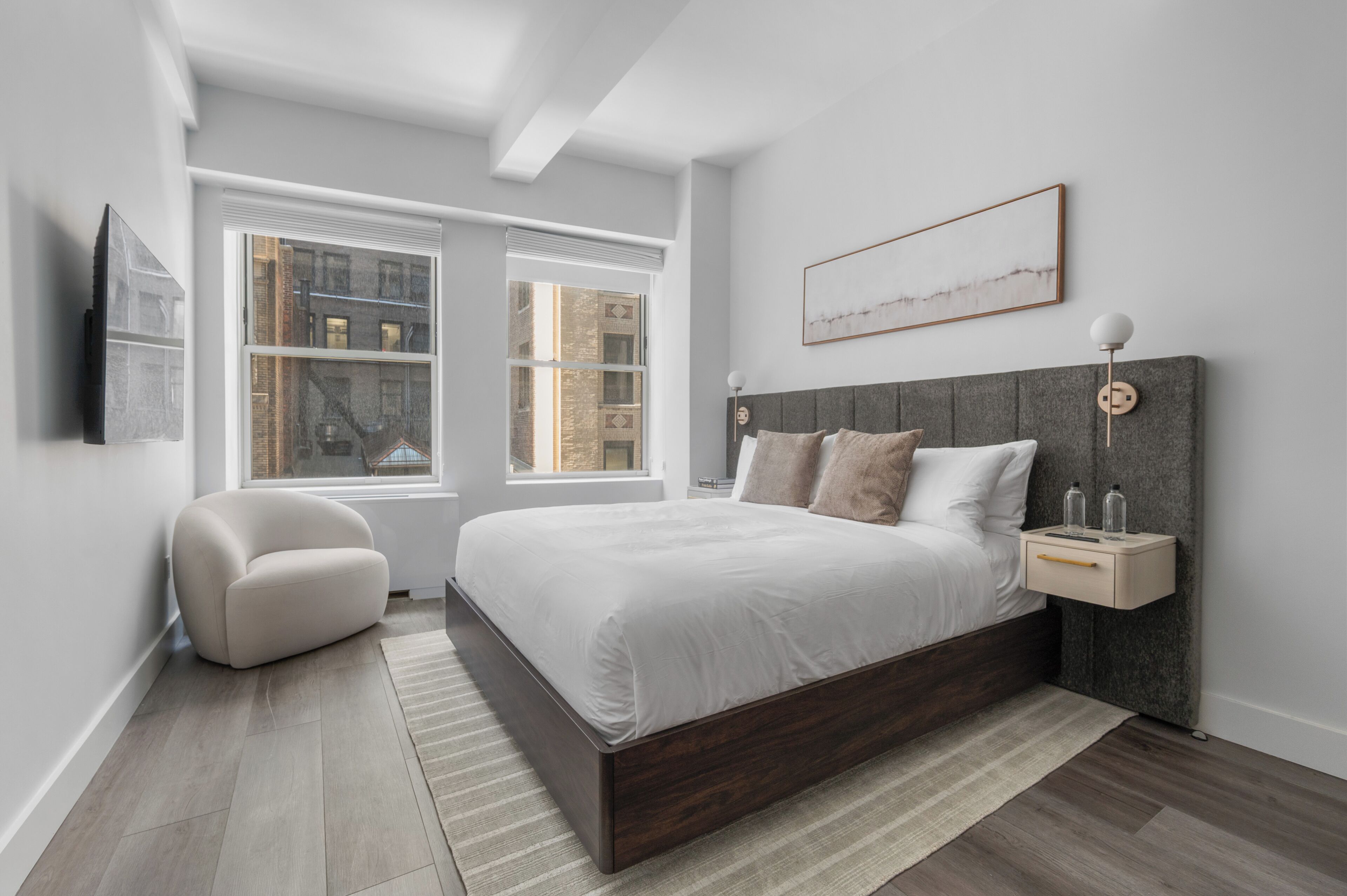 Signature Suite, 1 King Bed with Sofa bed, Kitchen | Individually decorated, individually furnished, laptop workspace