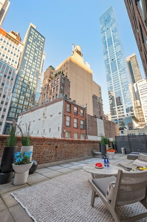 Deluxe Apartment, 2 Bedrooms, Terrace, City View | Terrace/patio - 17John  (New York)