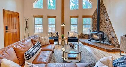 Lincoln Log Cabin, Tranquility close to Downtown