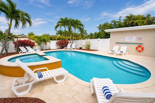 Premium Luxury  5BR/4BA Villa near Hollywood Beach