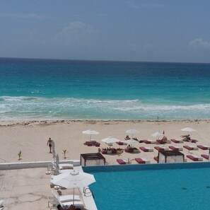 On the beach - Great Room In Cancun For A Couple (Cancún)