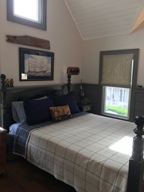 3 slaapkamers, een strijkplank/strijkijzer, gratis wifi, beddengoed