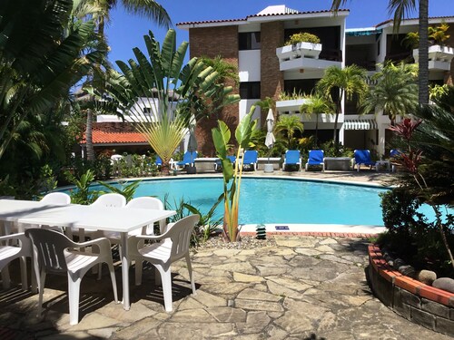 Newly renovated in central sosua awesome location walk to supermarket,bars,beach