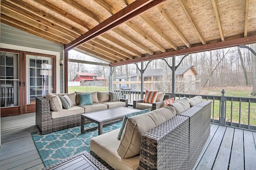 Grill, Yard & Fire Pit: Huntsville Gem w/ Views