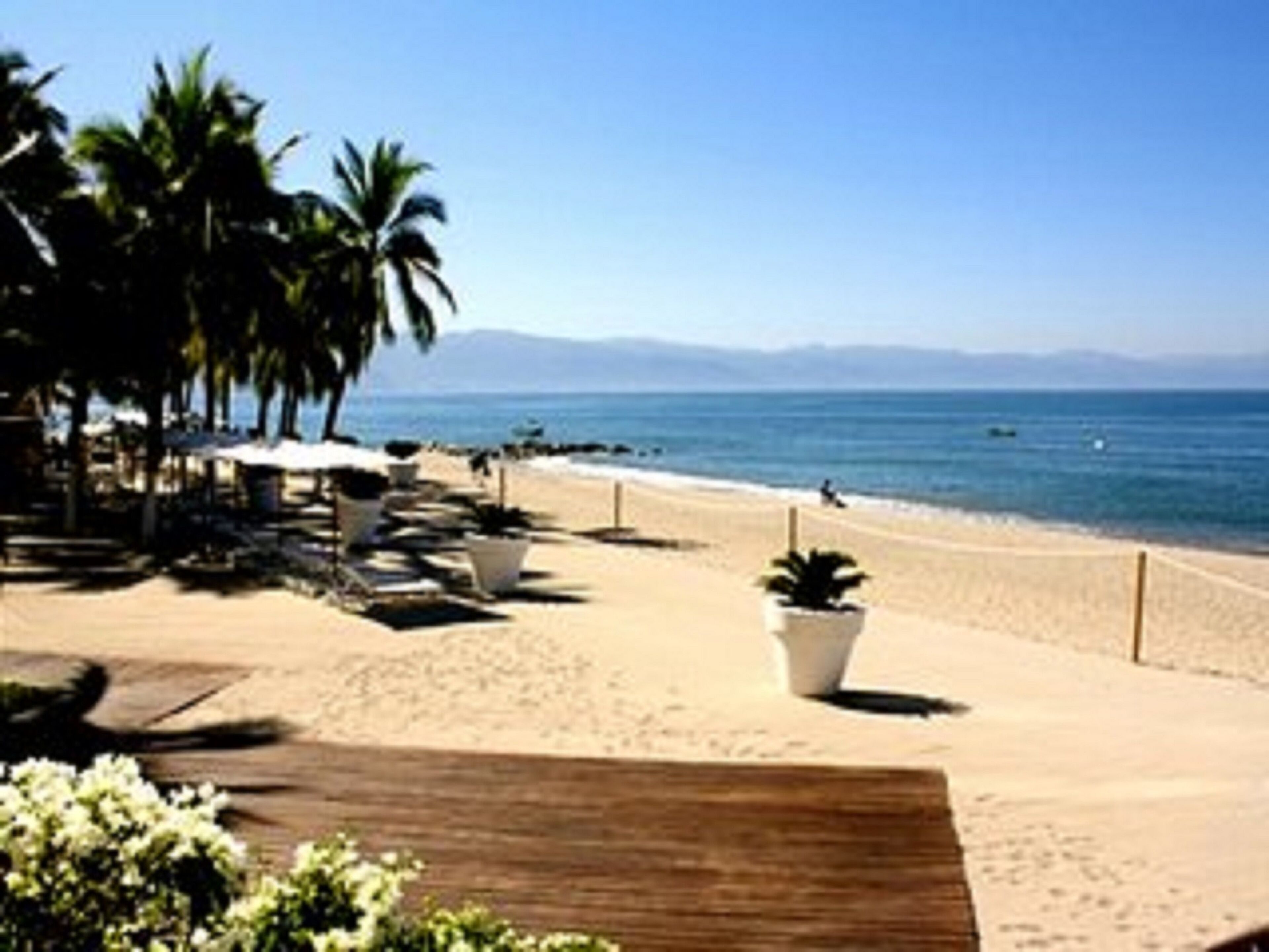 On the beach, free beach cabanas, sun loungers, beach umbrellas