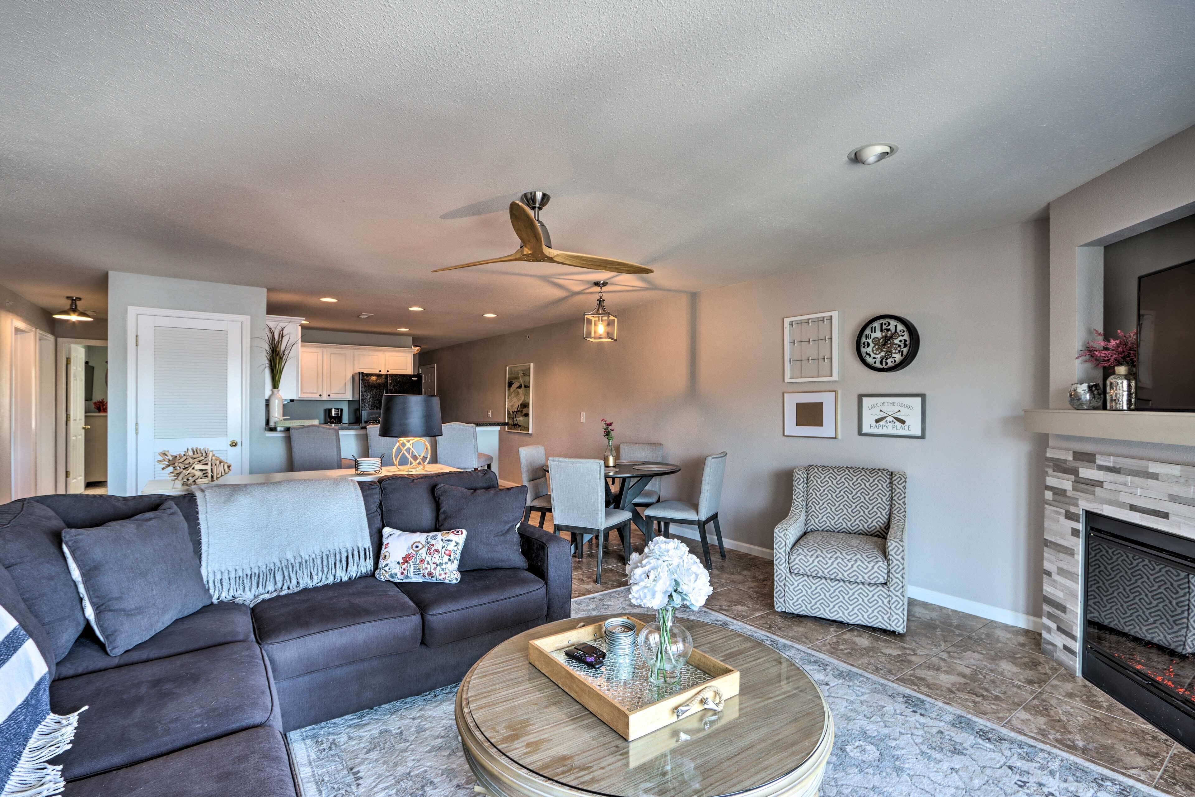TV, fireplace, stereo