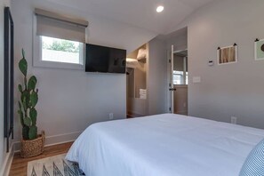 1 bedroom, memory foam beds, iron/ironing board, WiFi