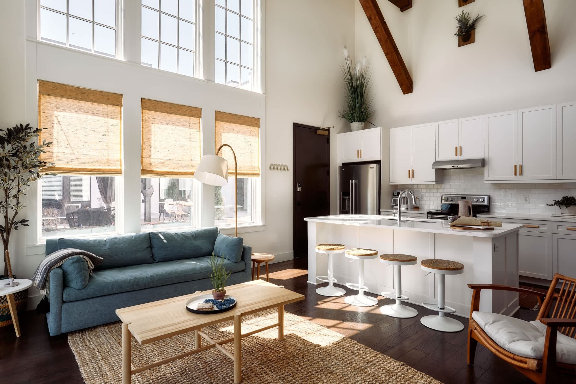 Téléviseur, bureau