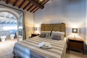 5 عدّة غرف نوم ومكواة/لوح كي وواي فاي مجانًا