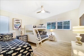 4 bedrooms, iron/ironing board, free WiFi, bed sheets - Sandpiper Hideaway- Lovely home with pool and just steps away from the beach (Jekyll Island)