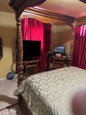 1 Schlafzimmer, Schreibtisch, Bügeleisen/Bügelbrett, kostenloses WLAN