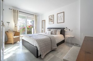 3 dormitorios, tabla de planchar con plancha, wifi y ropa de cama