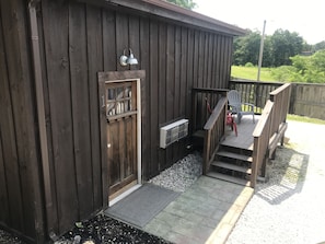 Terrace/patio - Hikers Gem• Handcrafted Cabin in RRG • Pet Friendly• Fire Pit (Pine Ridge)