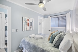 1 bedroom, iron/ironing board, free WiFi, bed sheets