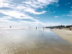 On the beach, sun-loungers, beach towels - Amazing Oceanfront Views-Top Floor Corner Villa with Direct Access to the Beach! (Hilton Head Island)