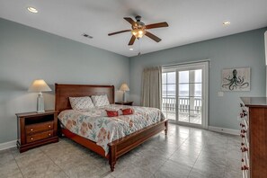 7 bedrooms, iron/ironing board, free WiFi, bed sheets