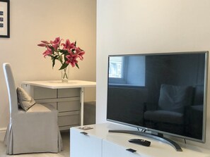 1 soverom, strykejern/-brett, wi-fi (inkludert) og sengetøy