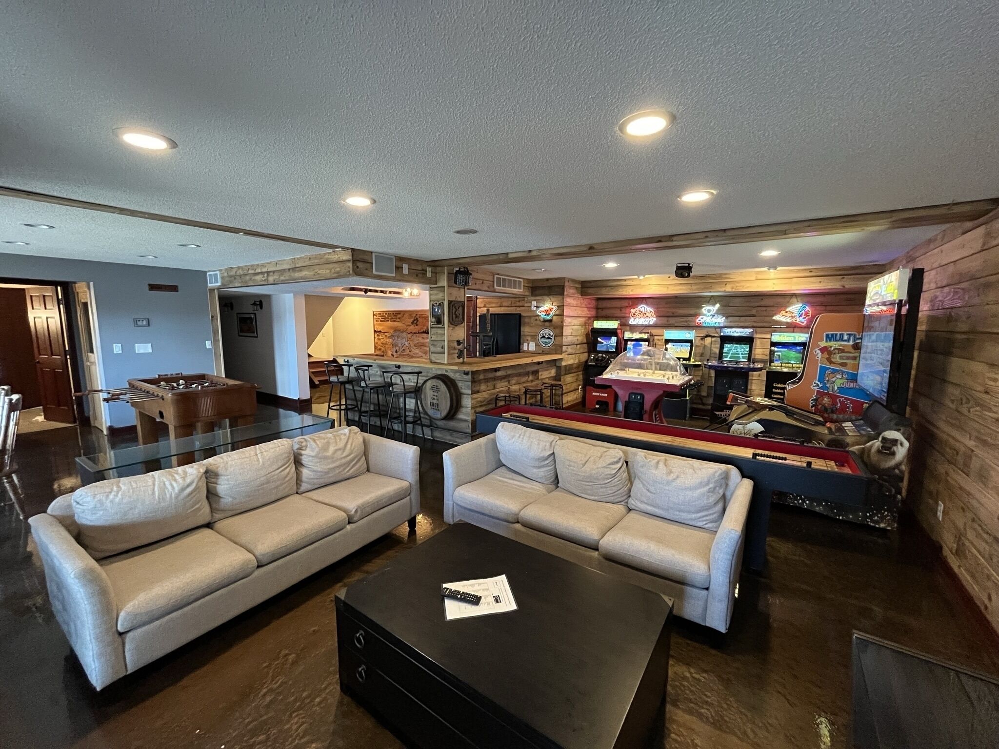 Massive Lakefront Cabin in Pillsbury Forest