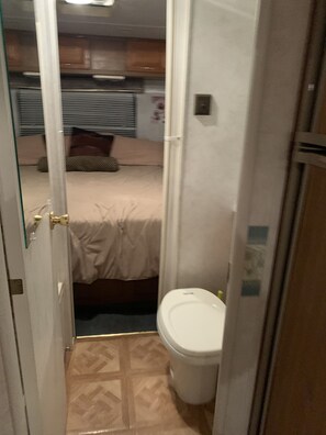 1 chambre, accès au Wi-Fi (inclus), literie fournie