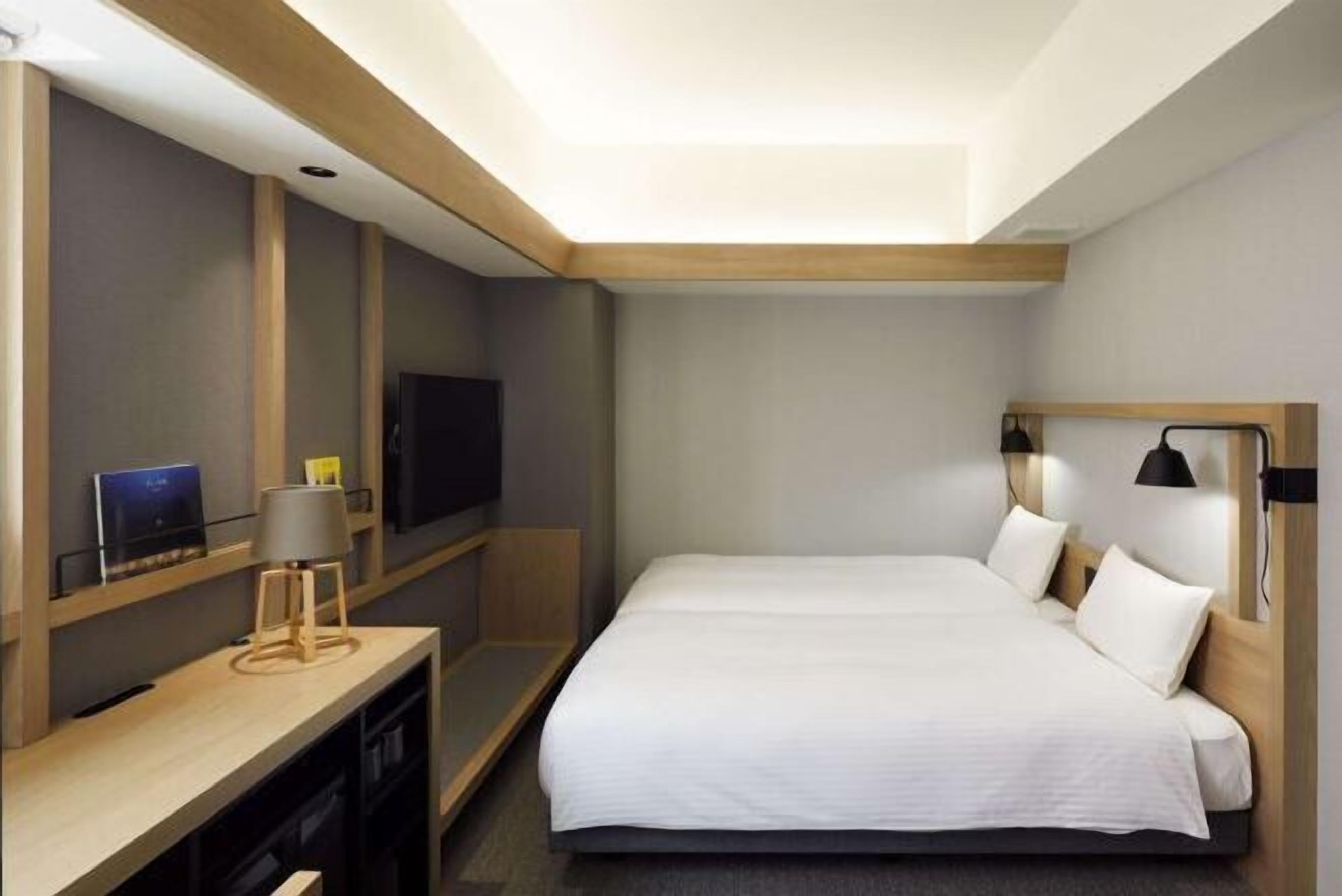 Down comforters, desk, blackout drapes, free WiFi