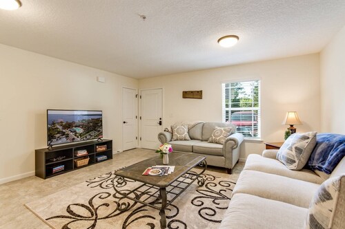 Oak St #3 |Main Level Apt |Small Dogs Ok |Walk to St Johns River |Seasonal Pool |Green Cove Springs